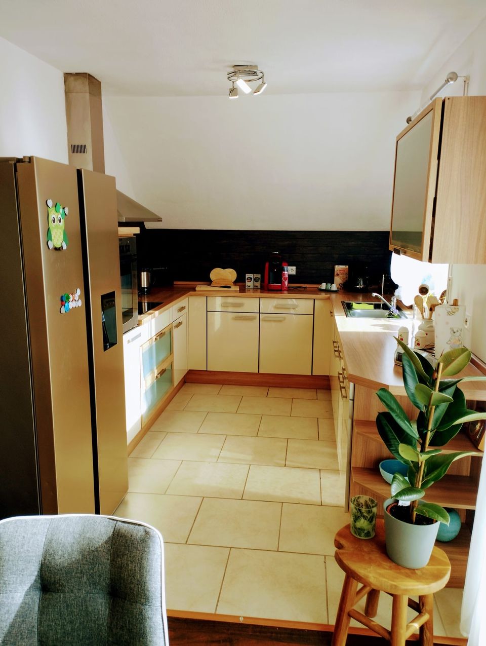 Küche der Ferienwohnung mit kompletter Ausstattung